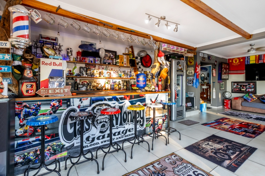 4 Bedroom Property for Sale in Sunnyridge Gauteng