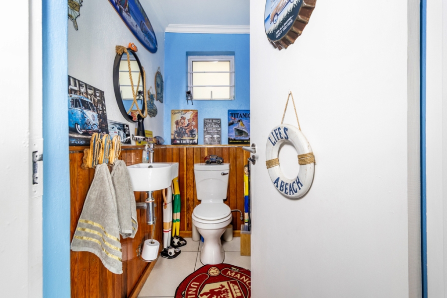 4 Bedroom Property for Sale in Sunnyridge Gauteng