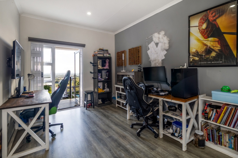 4 Bedroom Property for Sale in Sunnyridge Gauteng