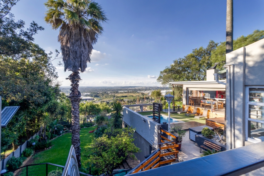 4 Bedroom Property for Sale in Sunnyridge Gauteng