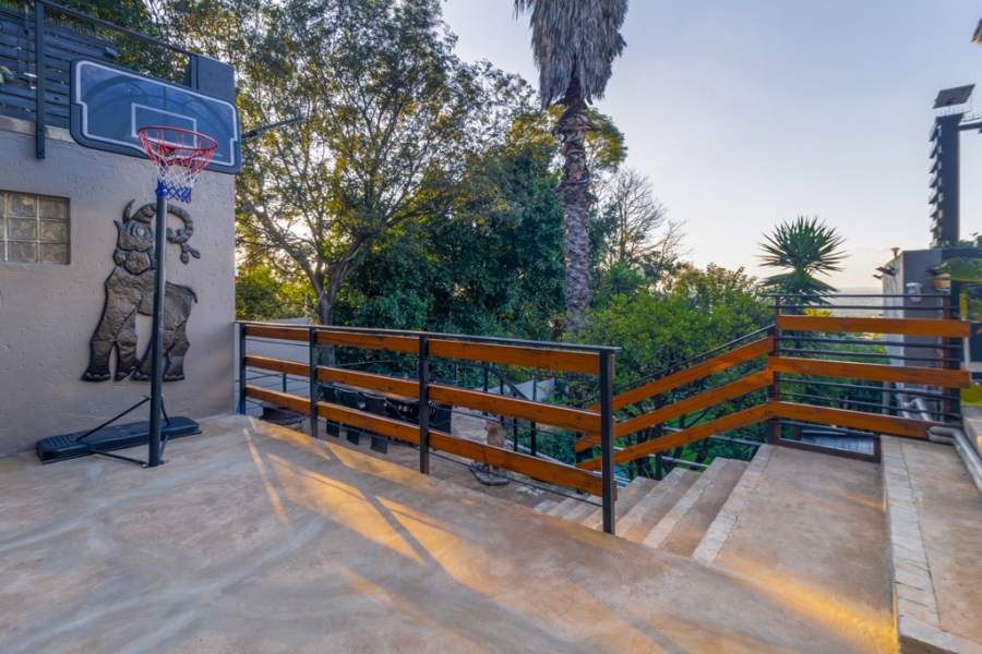 4 Bedroom Property for Sale in Sunnyridge Gauteng