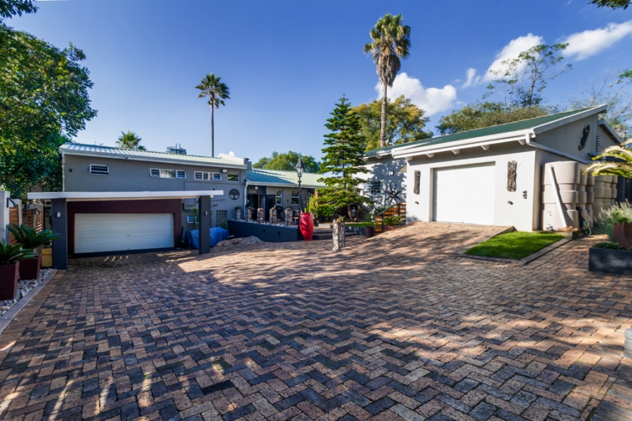 4 Bedroom Property for Sale in Sunnyridge Gauteng