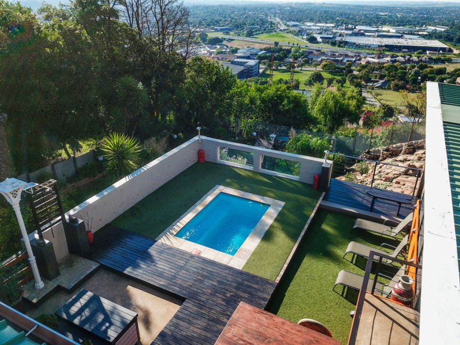 4 Bedroom Property for Sale in Sunnyridge Gauteng