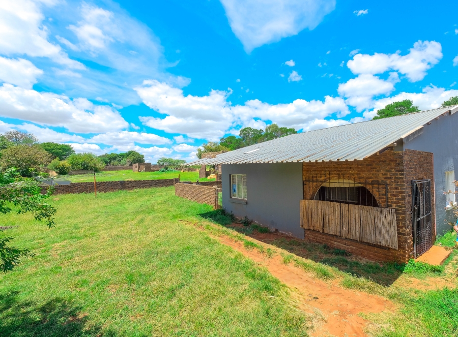 4 Bedroom Property for Sale in Avalonia A H Gauteng