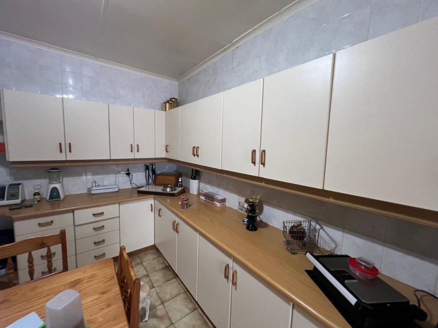 3 Bedroom Property for Sale in Helderstrome AH Gauteng