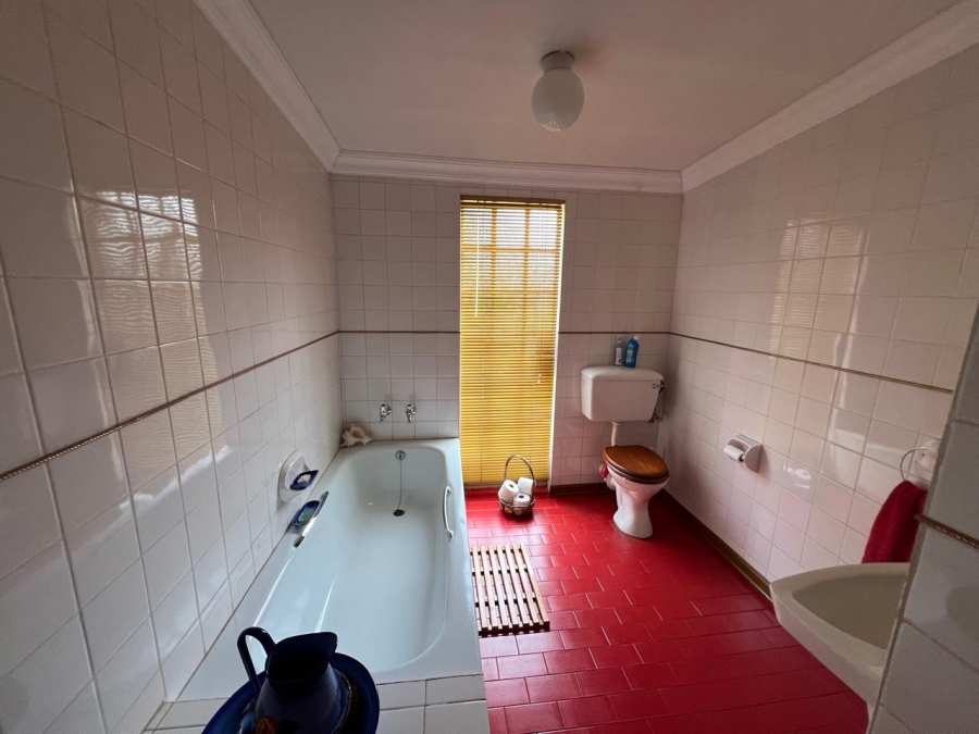 3 Bedroom Property for Sale in Helderstrome AH Gauteng