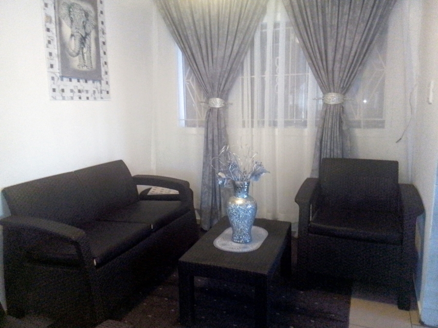 2 Bedroom Property for Sale in Kagiso Gauteng