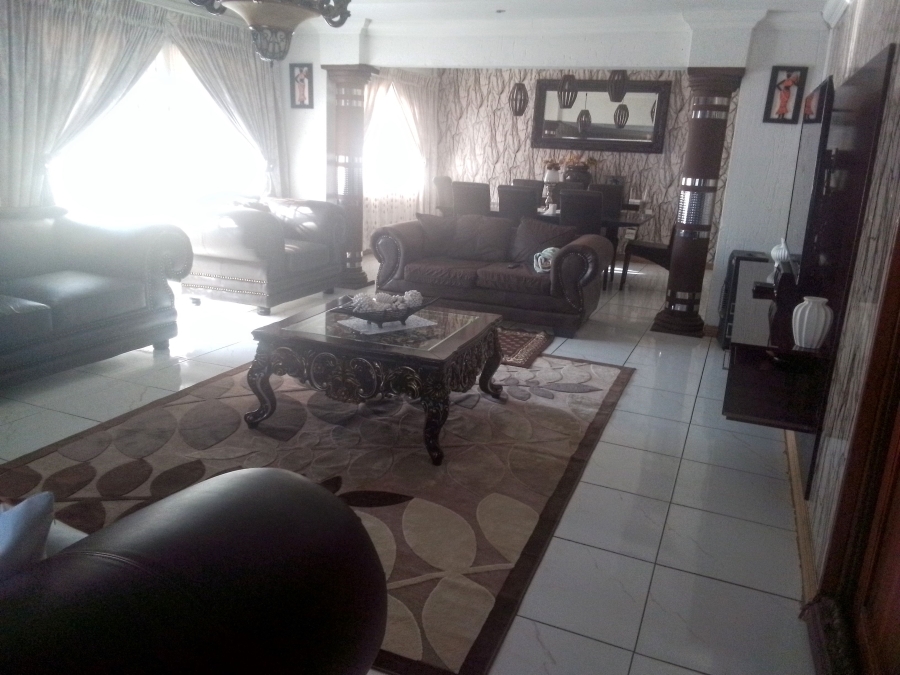 2 Bedroom Property for Sale in Kagiso Gauteng