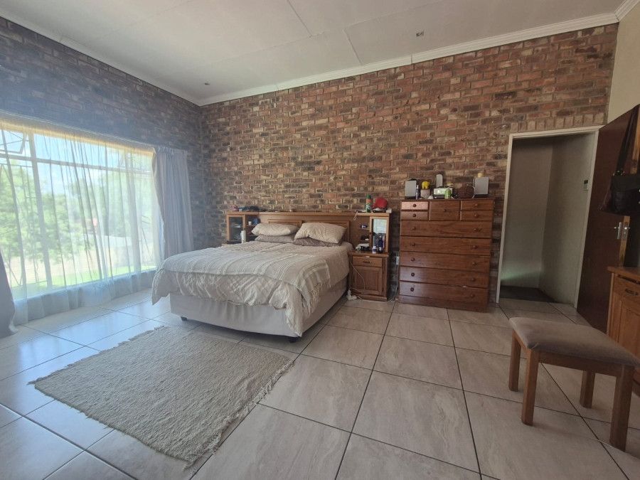 3 Bedroom Property for Sale in Three Rivers East Gauteng