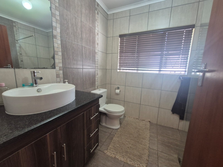 3 Bedroom Property for Sale in Three Rivers East Gauteng