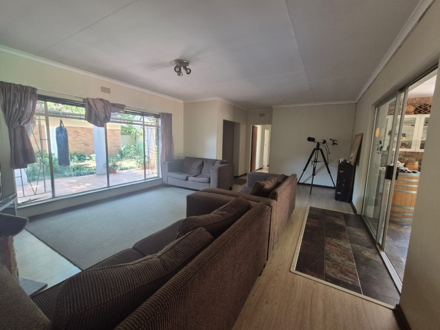 3 Bedroom Property for Sale in Three Rivers East Gauteng