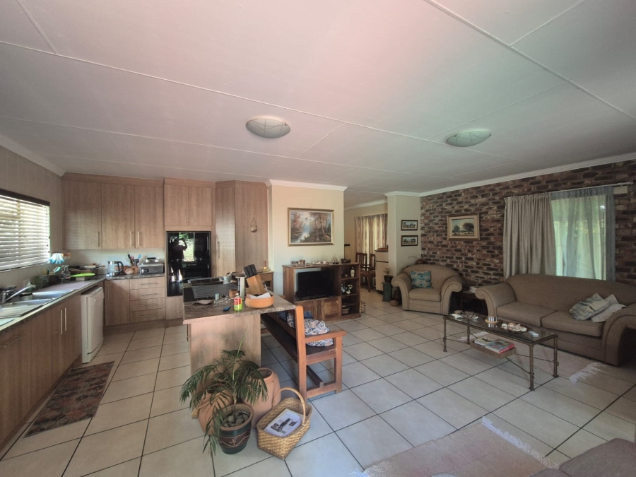 3 Bedroom Property for Sale in Three Rivers East Gauteng