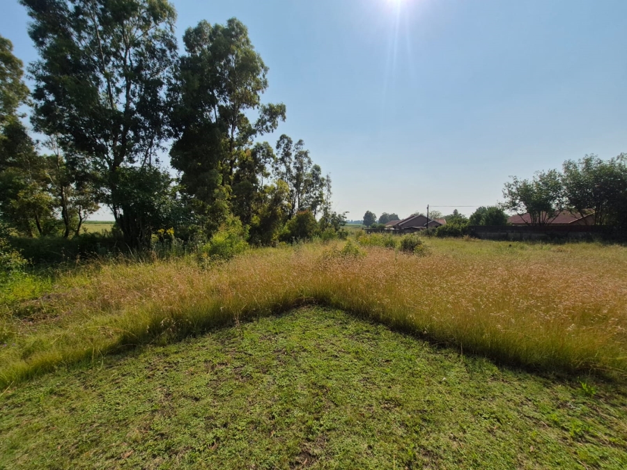 0 Bedroom Property for Sale in Unitas Park Gauteng