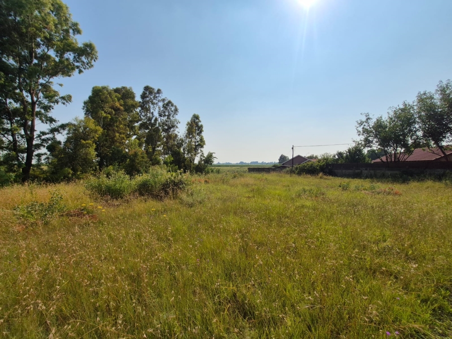 0 Bedroom Property for Sale in Unitas Park Gauteng