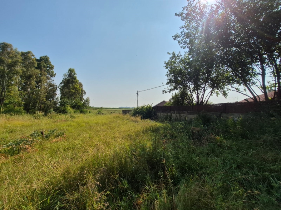 0 Bedroom Property for Sale in Unitas Park Gauteng