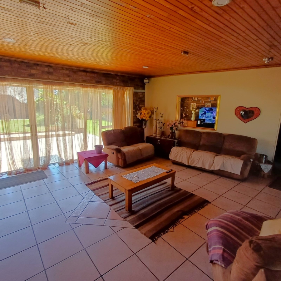 6 Bedroom Property for Sale in Meyerton South Gauteng