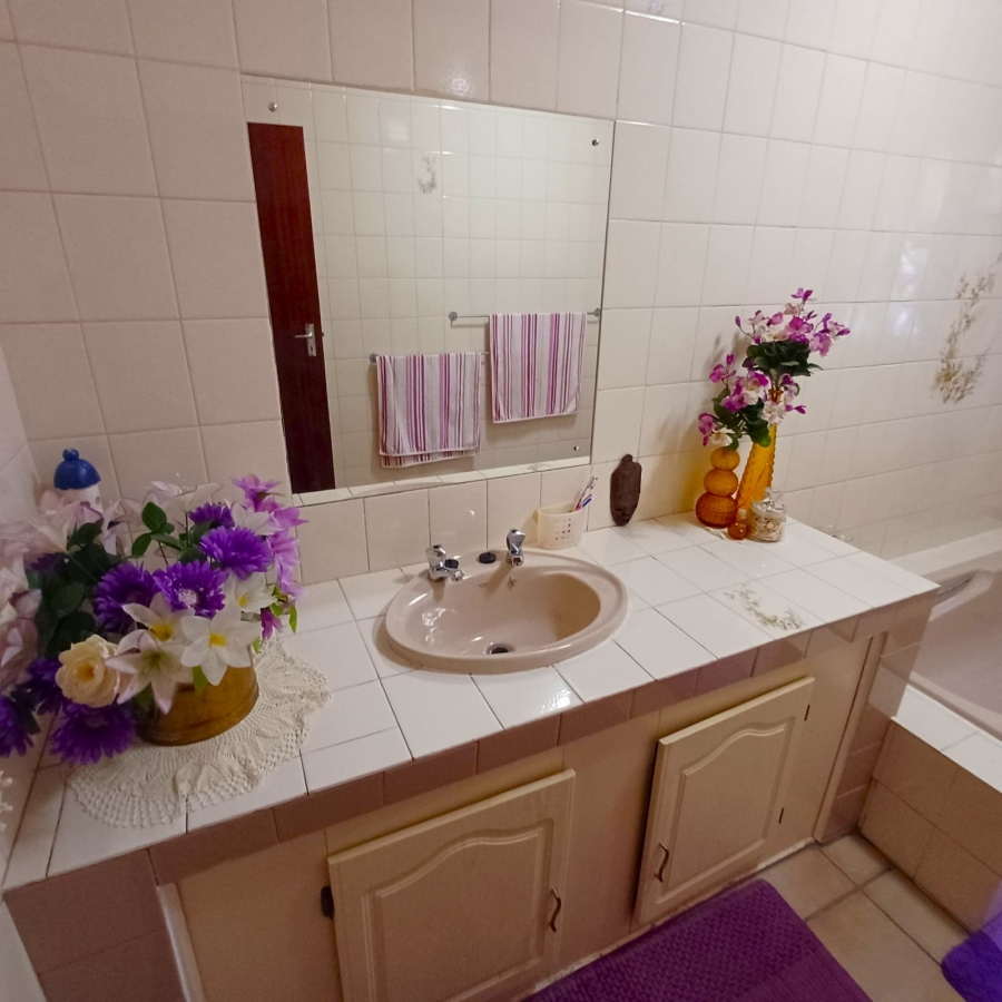 6 Bedroom Property for Sale in Meyerton South Gauteng