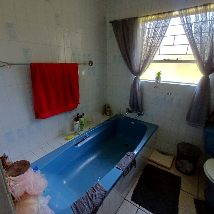 6 Bedroom Property for Sale in Meyerton South Gauteng