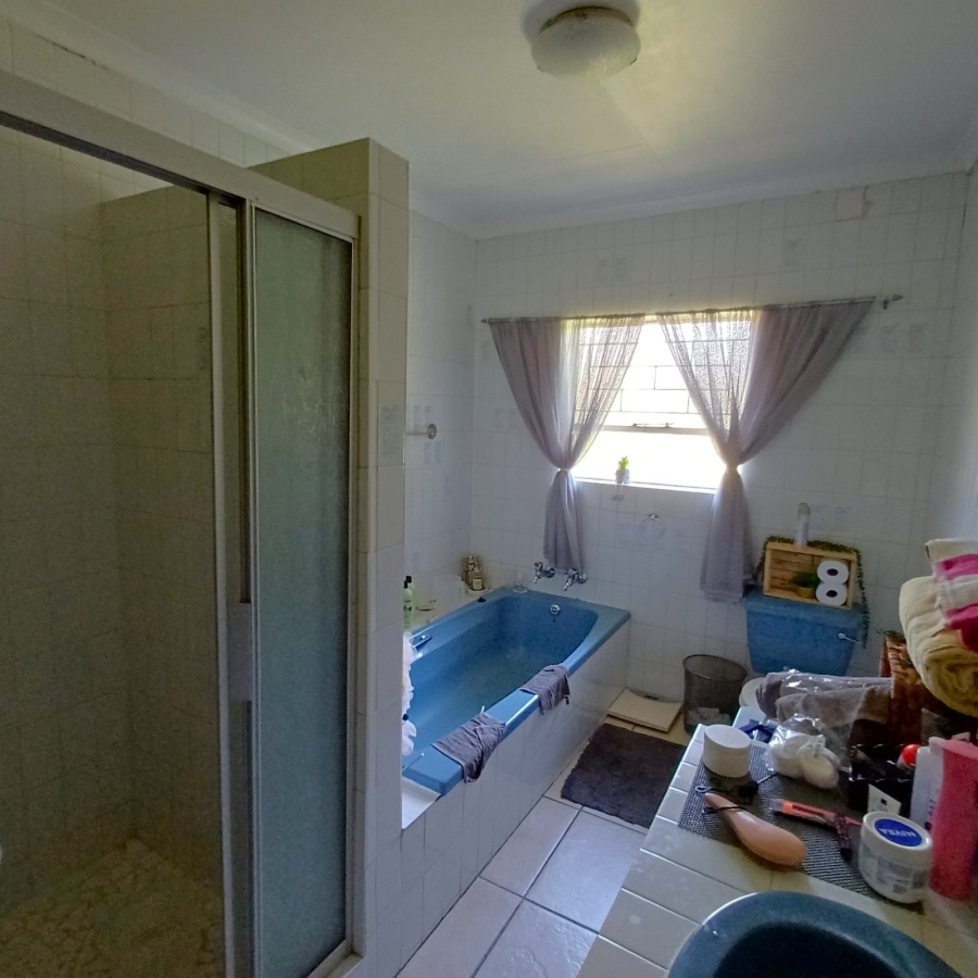 6 Bedroom Property for Sale in Meyerton South Gauteng