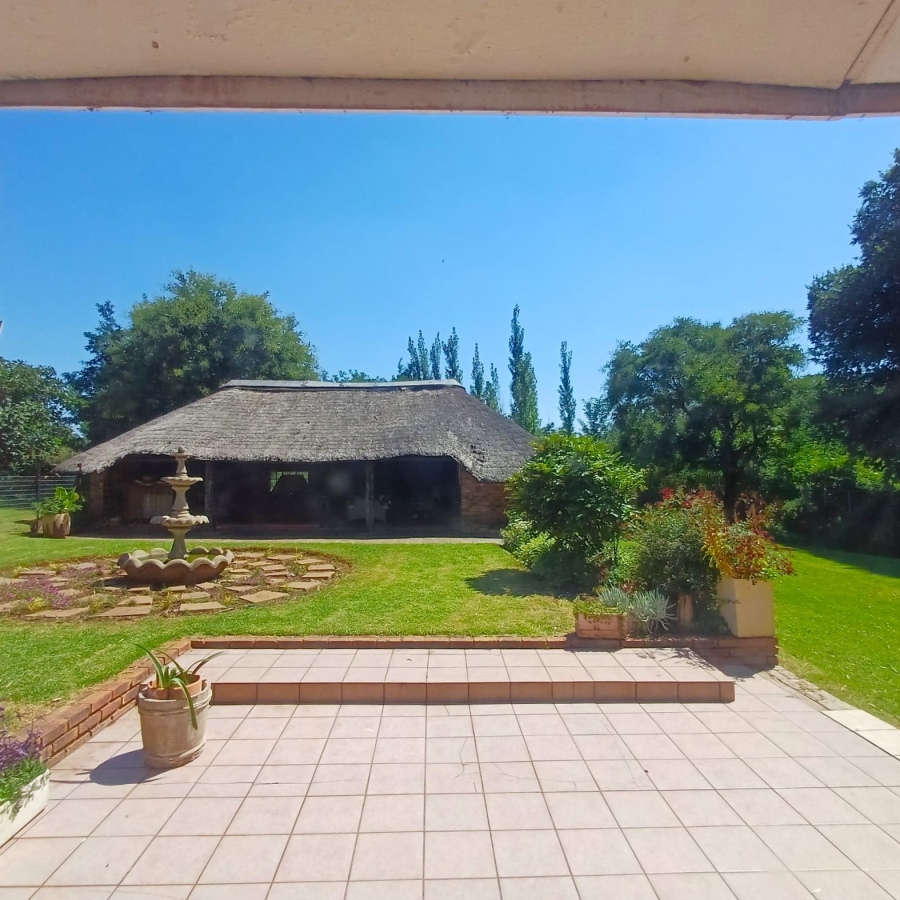 6 Bedroom Property for Sale in Meyerton South Gauteng