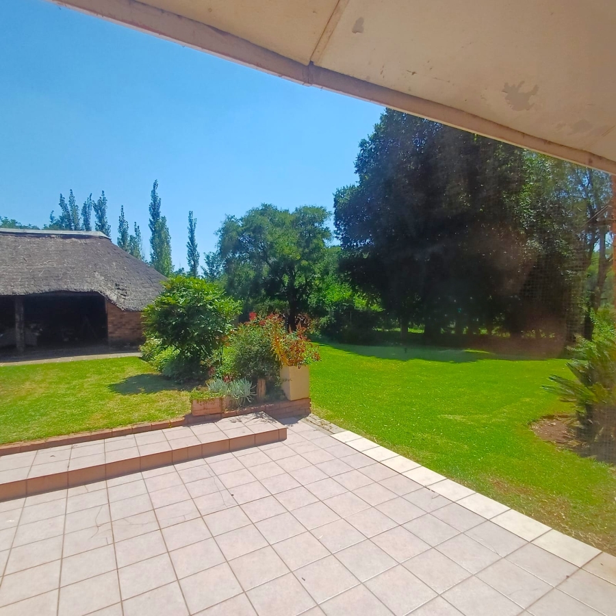 6 Bedroom Property for Sale in Meyerton South Gauteng