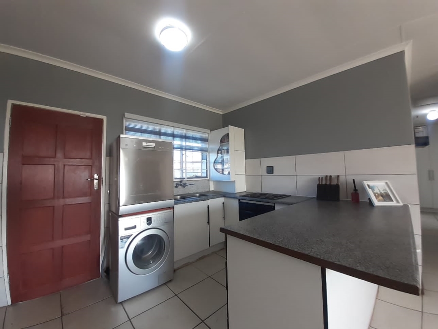 To Let 3 Bedroom Property for Rent in Riversdale Gauteng