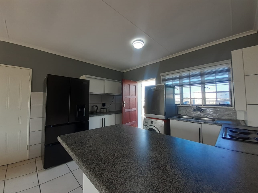 To Let 3 Bedroom Property for Rent in Riversdale Gauteng