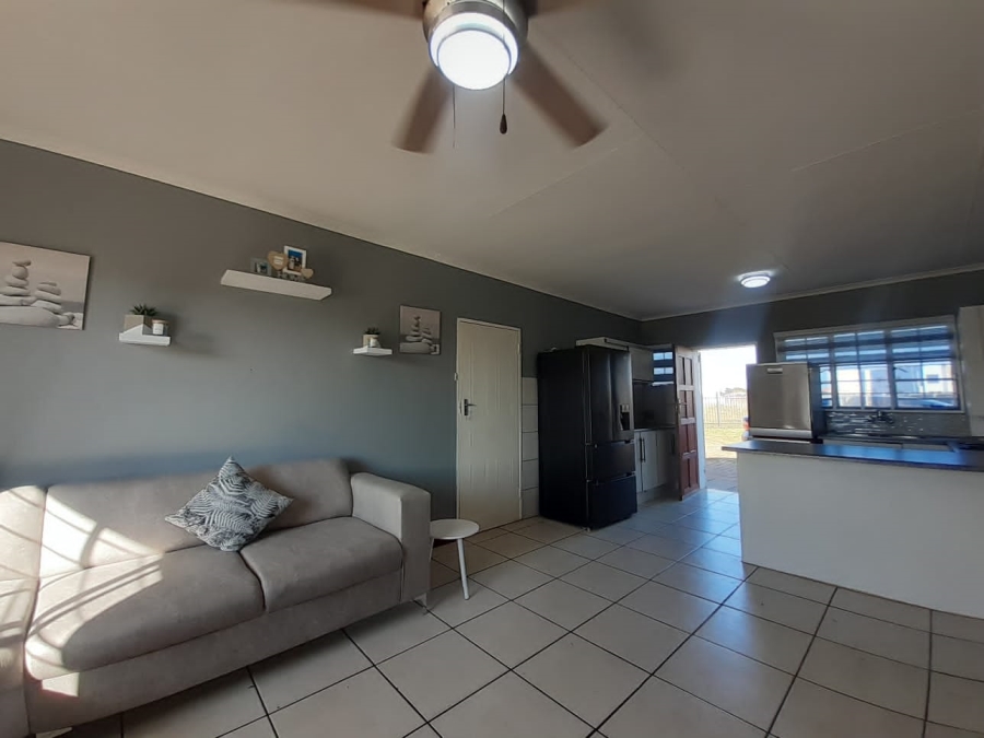 To Let 3 Bedroom Property for Rent in Riversdale Gauteng