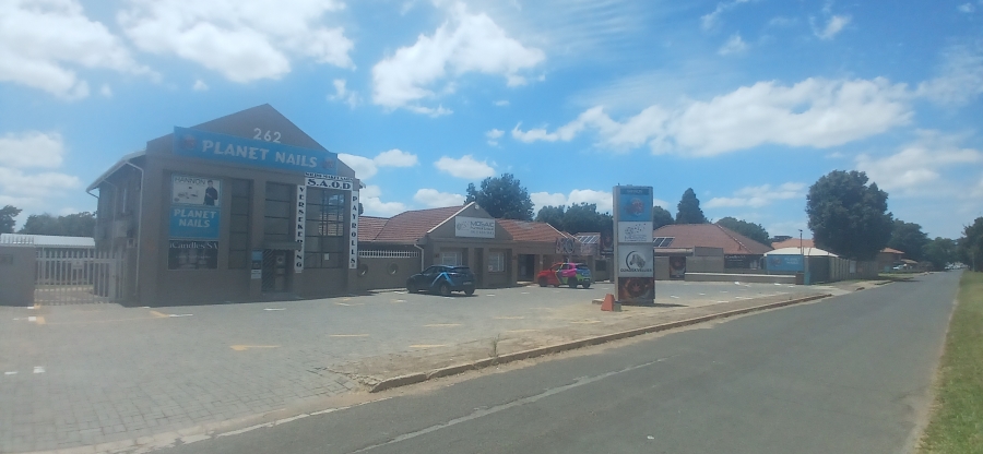 To Let commercial Property for Rent in Monument Gauteng