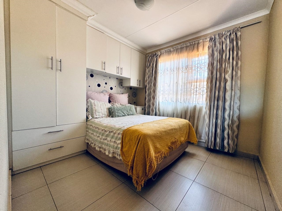3 Bedroom Property for Sale in Soshanguve VV Gauteng