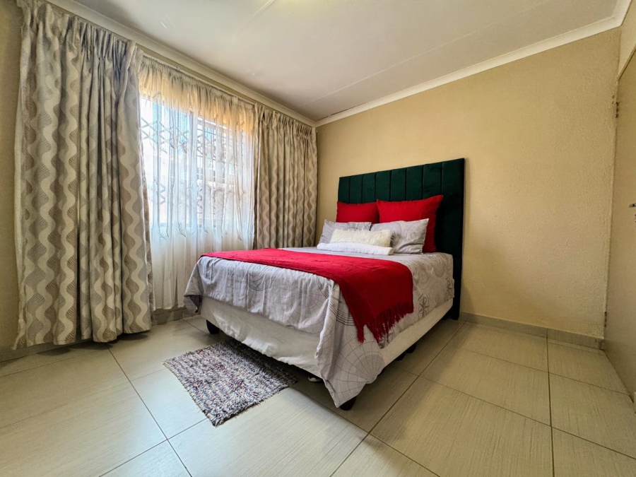 3 Bedroom Property for Sale in Soshanguve VV Gauteng