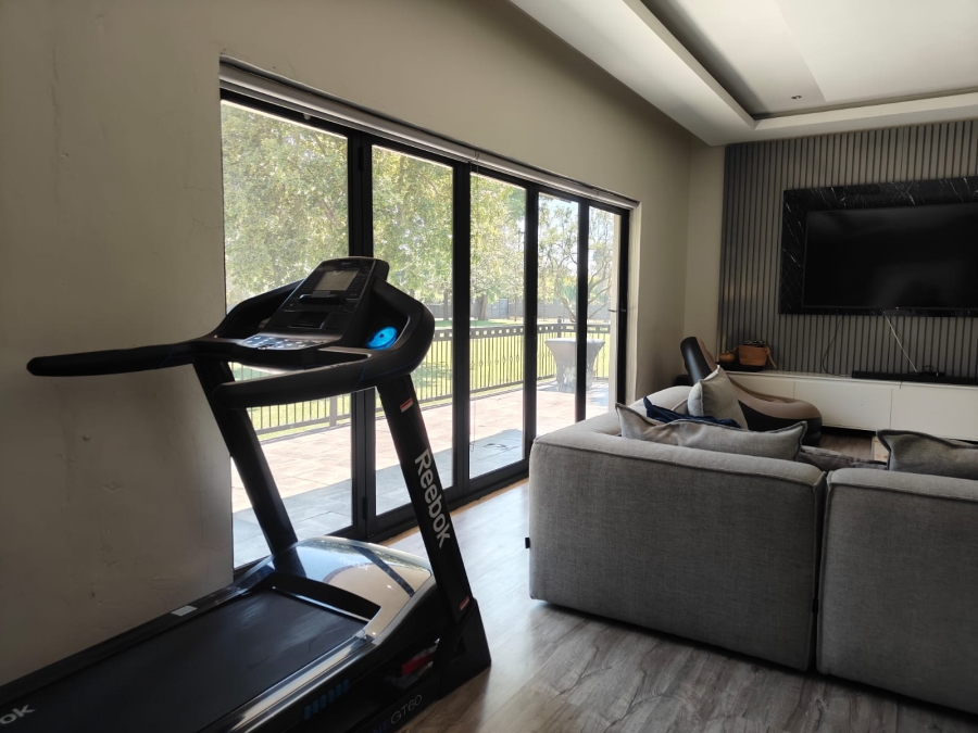 4 Bedroom Property for Sale in Kameeldrift East Gauteng