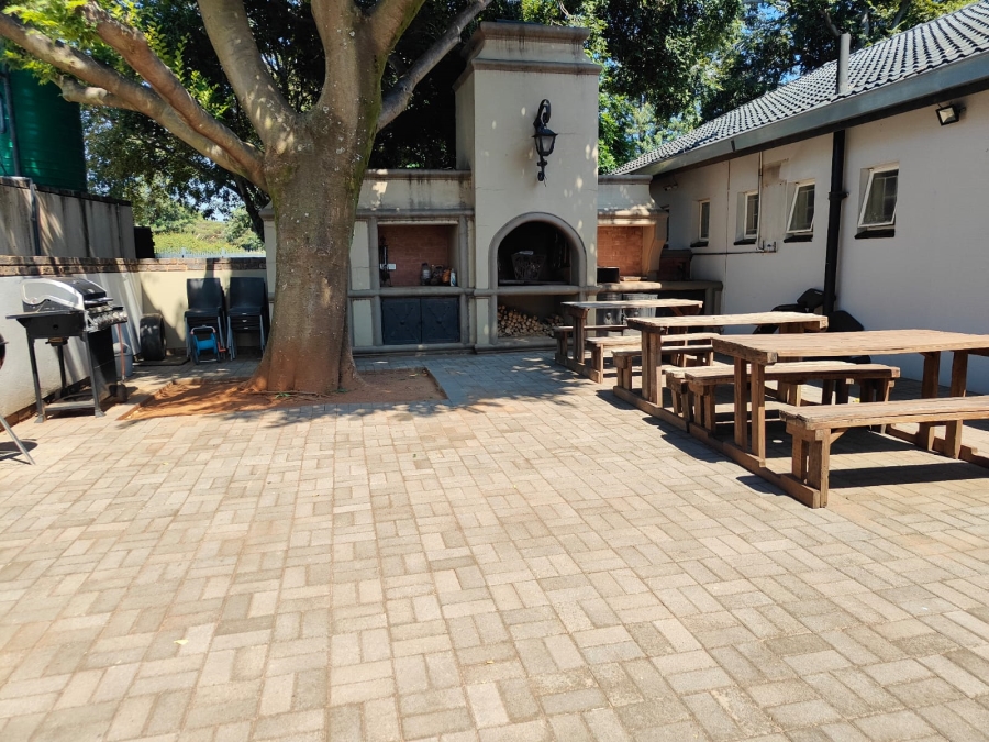 4 Bedroom Property for Sale in Kameeldrift East Gauteng