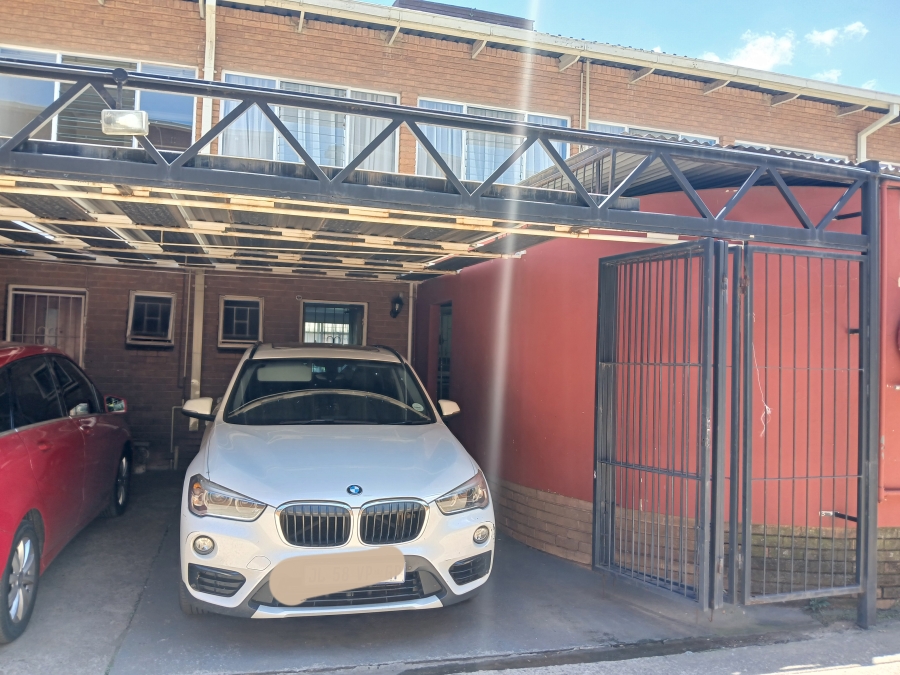 3 Bedroom Property for Sale in Proclamation Hill Gauteng