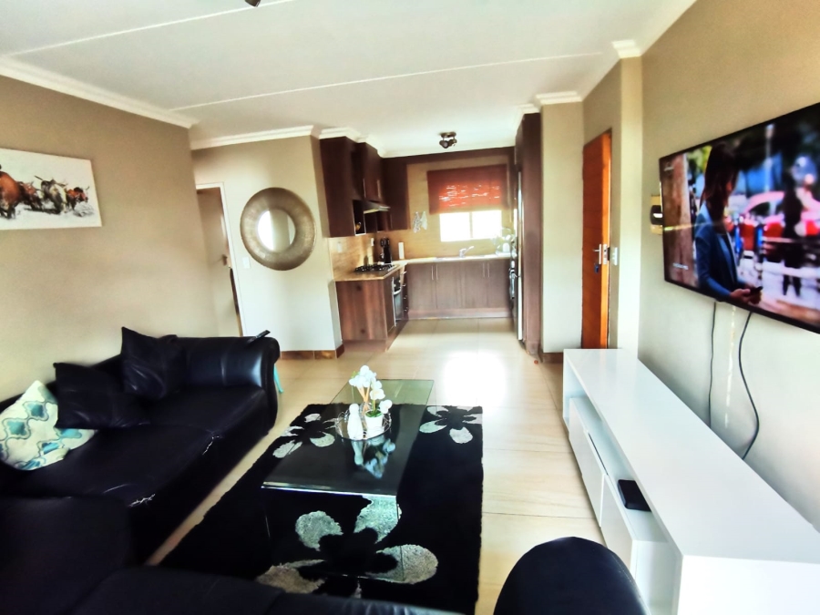 2 Bedroom Property for Sale in Andeon Gauteng