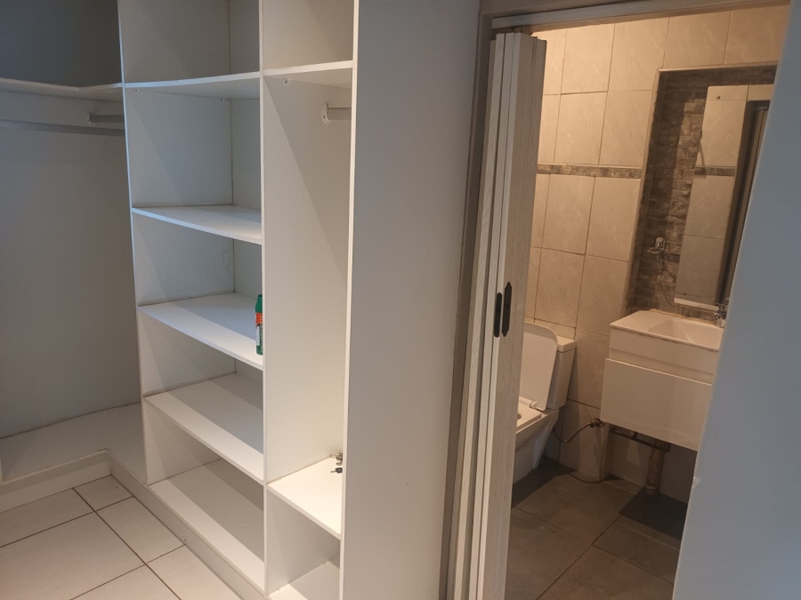 To Let 2 Bedroom Property for Rent in Proclamation Hill Gauteng