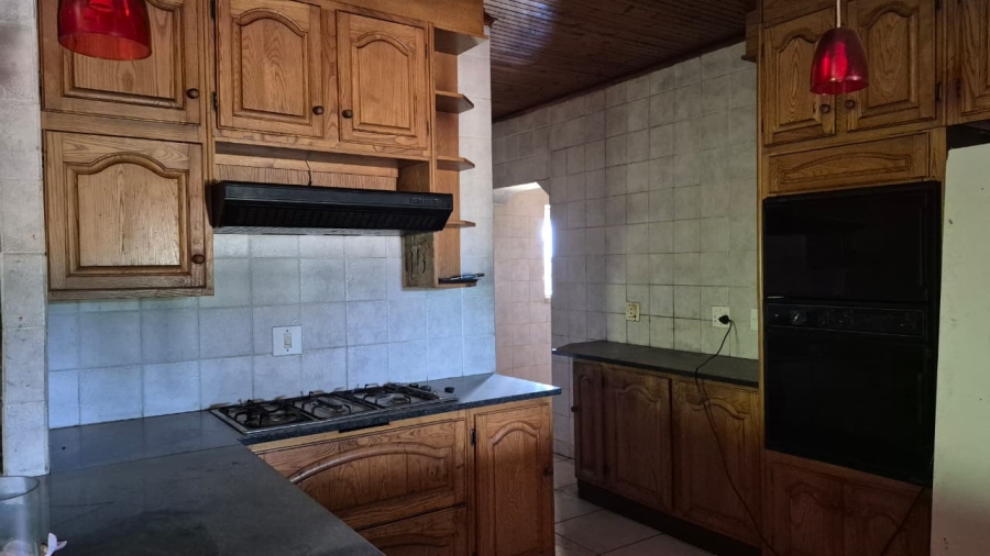 Commercial Property for Sale in Crystal Park Gauteng