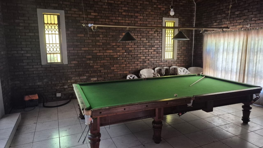 Commercial Property for Sale in Crystal Park Gauteng