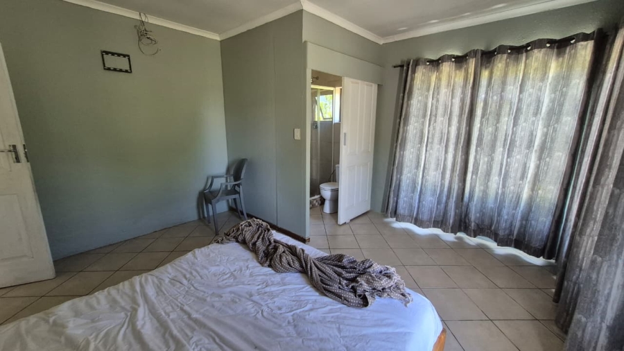 Commercial Property for Sale in Crystal Park Gauteng