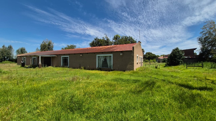 Commercial Property for Sale in Crystal Park Gauteng