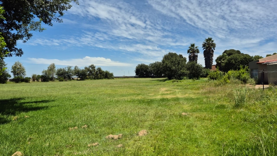 Commercial Property for Sale in Crystal Park Gauteng