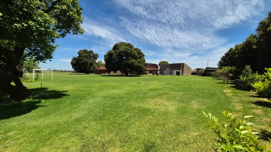 Commercial Property for Sale in Crystal Park Gauteng