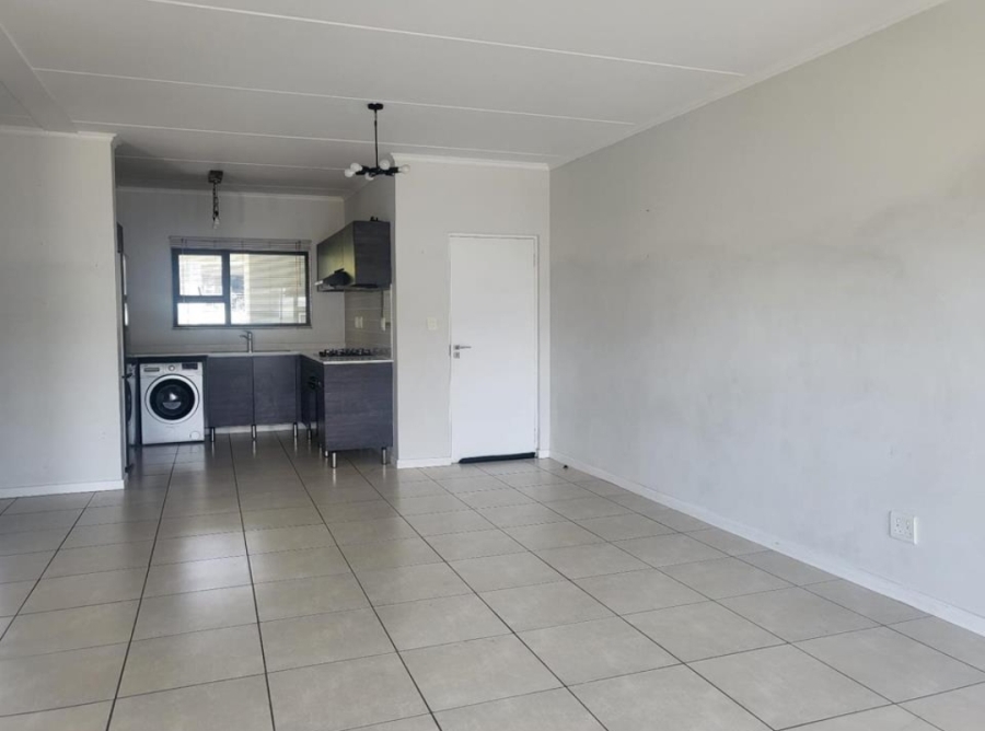 To Let 1 Bedroom Property for Rent in Modderfontein Gauteng