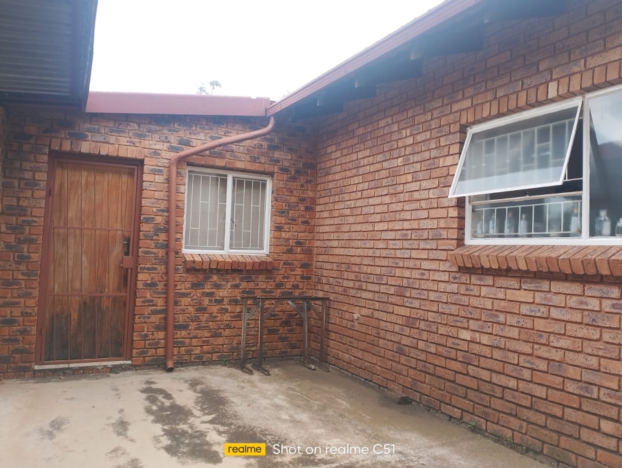 4 Bedroom Property for Sale in Dalpark Gauteng