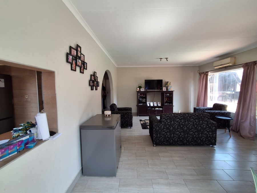 2 Bedroom Property for Sale in Birchleigh Gauteng