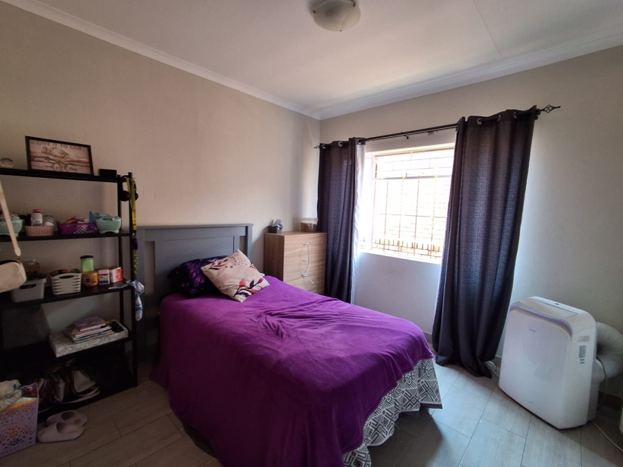 2 Bedroom Property for Sale in Birchleigh Gauteng