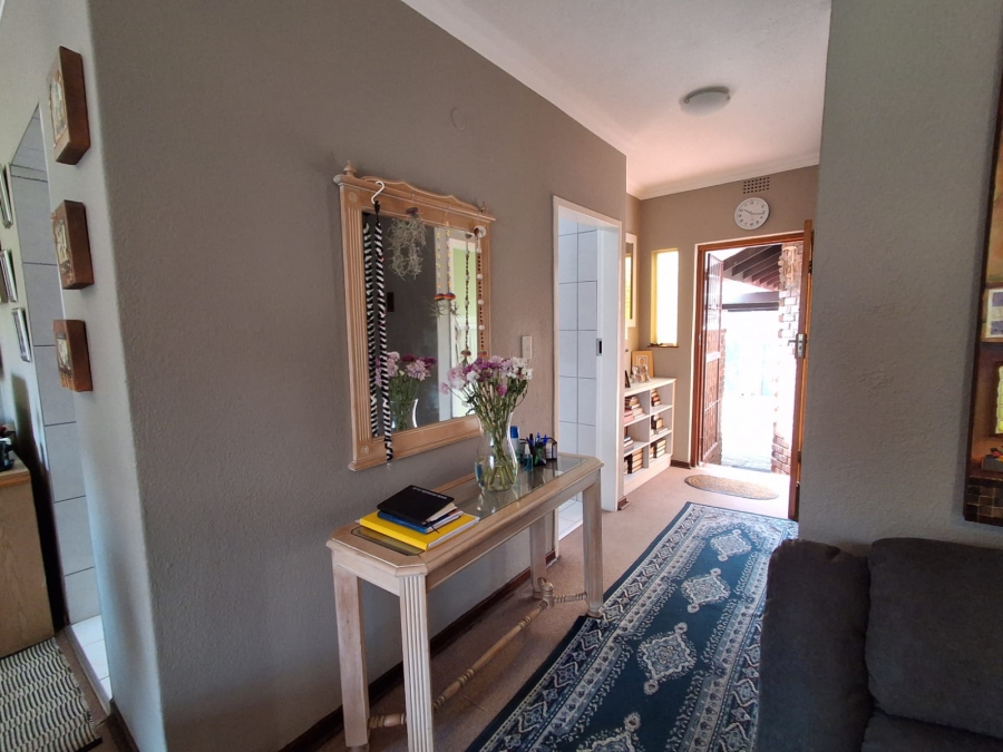 2 Bedroom Property for Sale in Birchleigh Gauteng