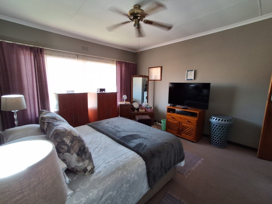 2 Bedroom Property for Sale in Birchleigh Gauteng