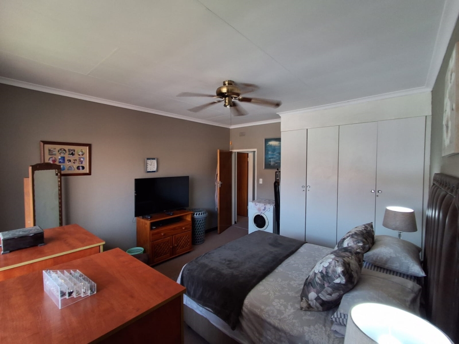 2 Bedroom Property for Sale in Birchleigh Gauteng