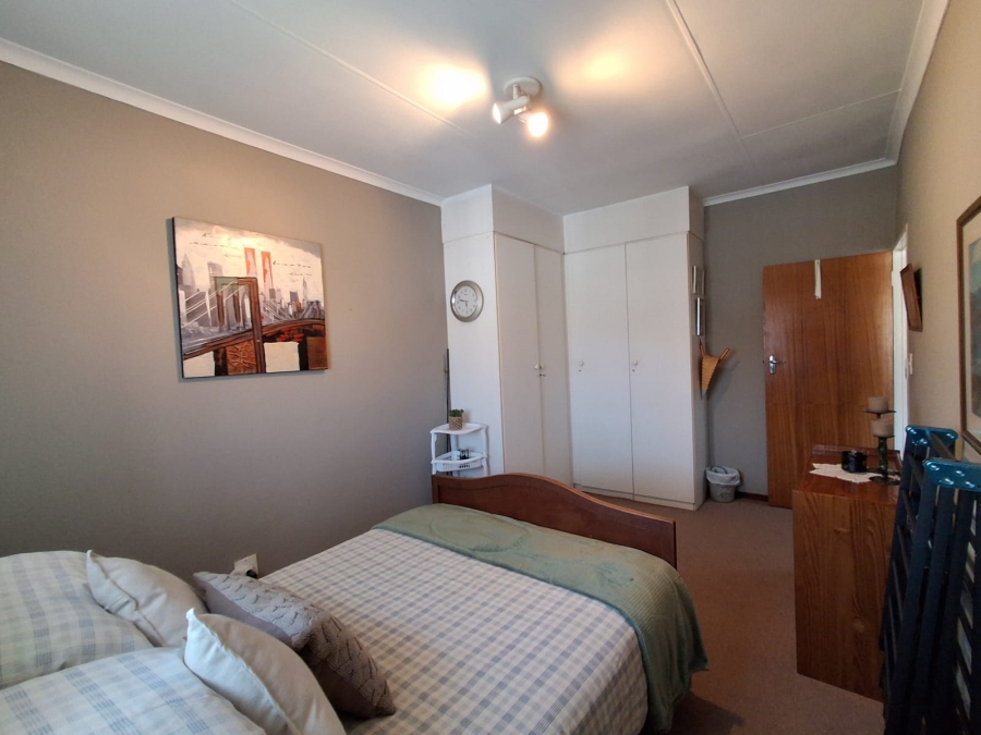 2 Bedroom Property for Sale in Birchleigh Gauteng